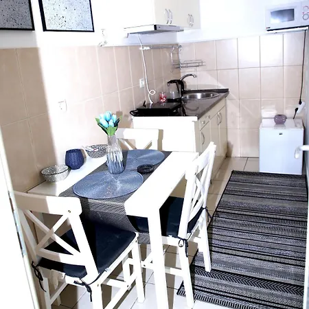Ema Fantasy Apartment *